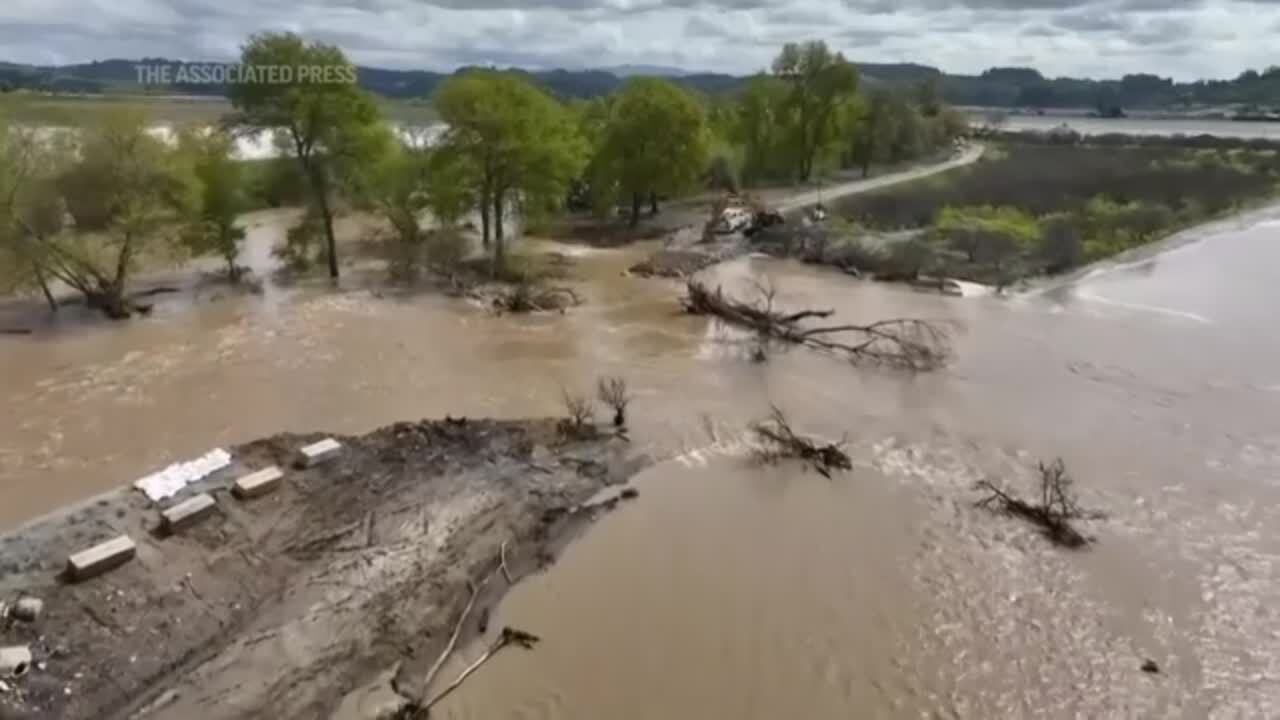 Flood problems grow as new storm heads toward California